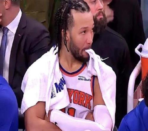 布倫森20分尼克斯逆轉(zhuǎn)火箭，杜蘭特30分火箭想念范弗里特