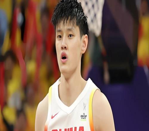 曾凡博，為何會落選中國男籃CBA名記進(jìn)行了解答！