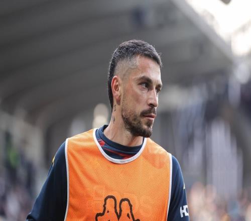 大連英博球迷樂開花了！球隊(duì)官宣阿奇姆彭加盟，沖擊亞冠穩(wěn)了