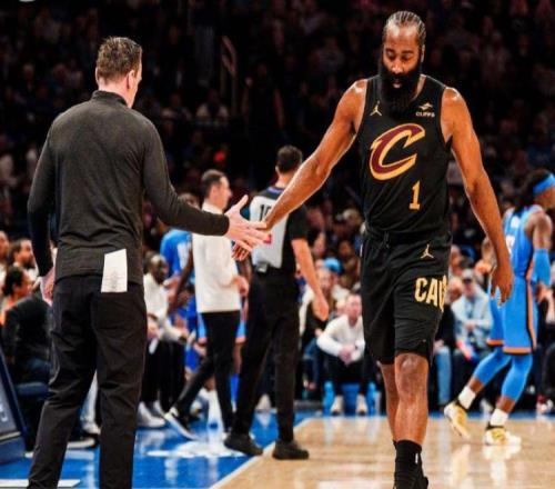 騎士兩大敗因出爐，哈登創(chuàng)兩紀錄！名嘴盛贊雷霆，米切爾短板明顯