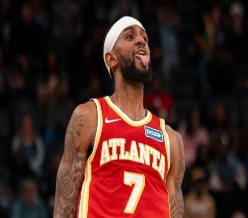 鷹王26+12+4雙槍合砍33分，波特打鐵三分8中1，老鷹逆轉(zhuǎn)籃網(wǎng)