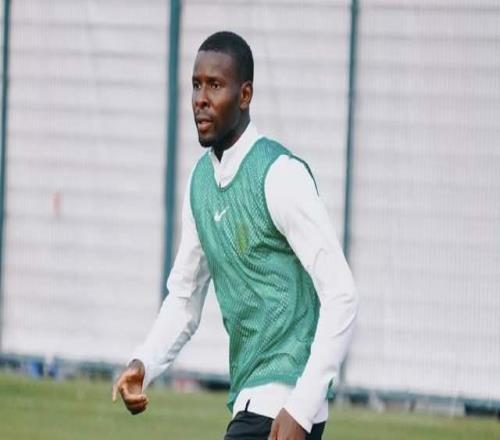 重慶外援性價(jià)比拉滿，圍繞向余望+李鎮(zhèn)全建隊(duì)前3輪爭(zhēng)4分打下基礎(chǔ)