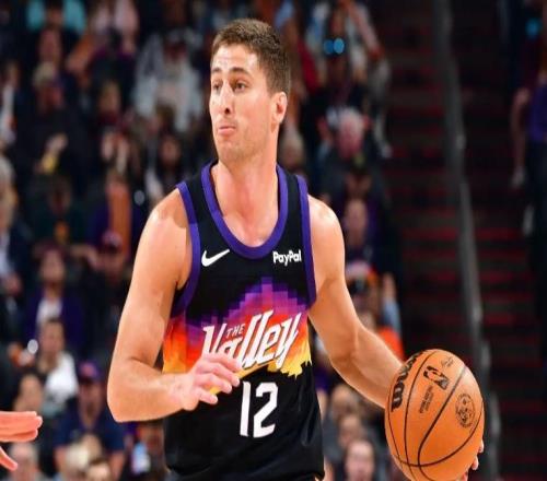 太勵志了！昔日落選秀如今已經(jīng)成為了太陽后場的靈魂人物