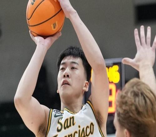 大爆發(fā)！王俊杰8中7高效19+3三分追平NCAA生涯單場第二高分