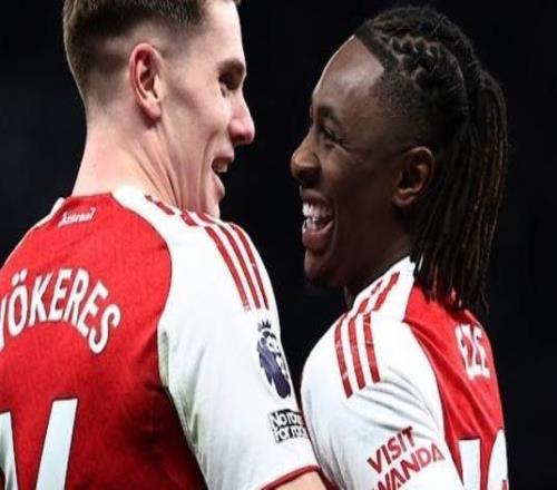 【英超】埃澤與“水貨”梅開，阿森納4比1雙殺熱刺