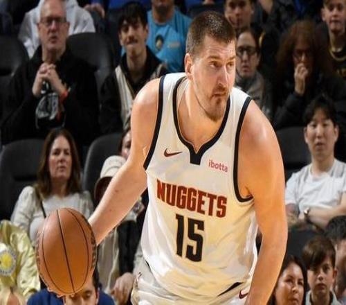 約基奇生涯第9次30+20+10！近50年其他球員總計僅6次