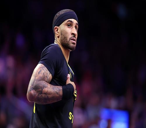 太不容易了！勇士后場大閘竟然打出了攻守兼?zhèn)涞娜苄捅憩F(xiàn)