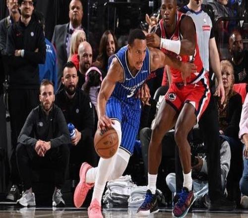 貝恩36+5倫納德37+8魔術(shù)客場(chǎng)險(xiǎn)勝快船