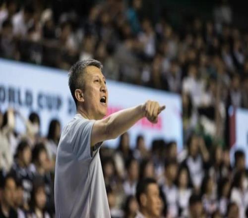 中日對(duì)決一觸即發(fā)！中國(guó)男籃已抵達(dá)日本沖繩央視直播預(yù)告曝光