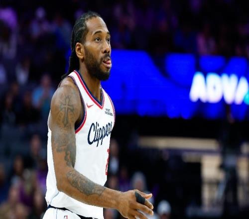 輸魔術(shù)！盧導(dǎo)安撫馬瑟林，倫納德親承腳踝酸痛，尼德豪澤談爭(zhēng)議球