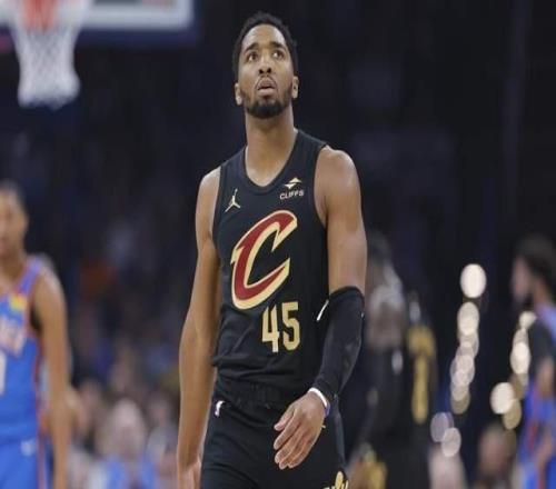 爆大冷！騎士無緣23分大逆轉(zhuǎn)：米切爾三分失準(zhǔn)，哈登20+9遭首敗