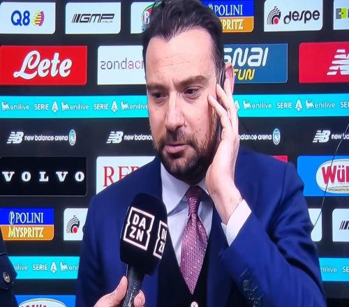 不滿進(jìn)球被吹，那不勒斯總監(jiān)：這不是足球，這是可恥的