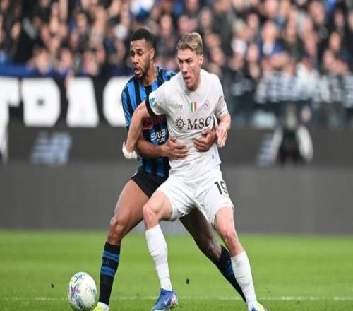 天空新聞：那不勒斯球迷因點(diǎn)球被吹而罵街，卻被妻子捅了兩刀