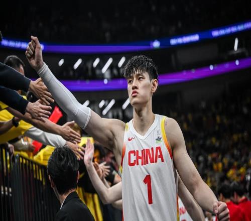 7人離開！國(guó)手后衛(wèi)不敵胡明軒，徐杰再被放棄，新疆一哥錯(cuò)失機(jī)會(huì)