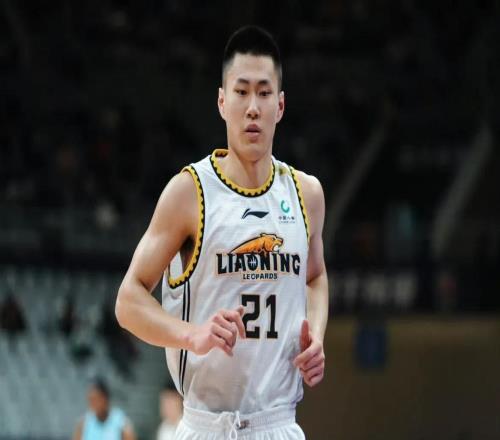 越打越差！遼寧潛力鋒線太讓人失望，新秀賽季表現(xiàn)不輸張鎮(zhèn)麟