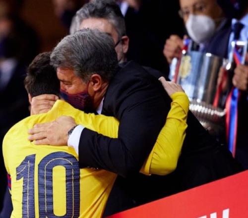 用梅西拉票！拉波爾塔談梅西回歸巴薩，承諾樹雕像和盛大致敬儀式