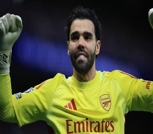 冠軍相出來了！阿森納41雙殺熱刺，埃澤約克雷斯雙響，5分領(lǐng)跑