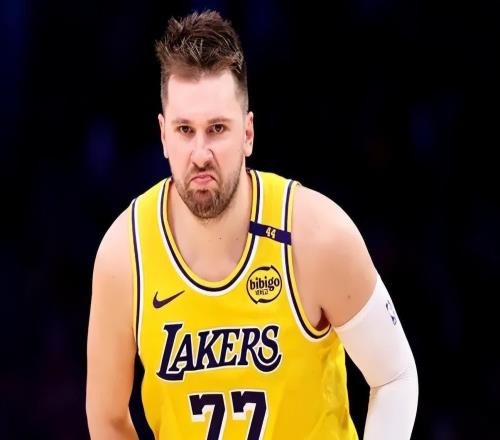 湖人89111凱爾特人4壞消息！2將太廢，三分拉胯，遇強(qiáng)隊(duì)沒法打！