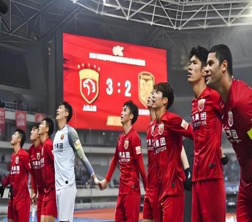 喜訊！魯能前腰位置有三位黑馬強(qiáng)援可以選，一人被球迷點(diǎn)名看好