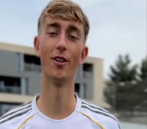 頂風作案！皇馬后衛(wèi)轉(zhuǎn)發(fā)辱華貼?俱樂部剛官宣反歧視就瞎搞