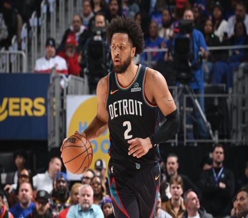 糟糕表現，坎寧安登場35分鐘26投僅5中，正負值18全場最低