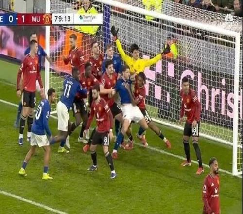 梅努更新個(gè)人社媒快拍，諷刺埃弗頓角球戰(zhàn)術(shù)像WWE