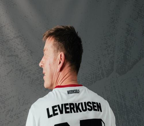 陪伴是最長情的告白，藥廠發(fā)布紀(jì)念球衣致敬球迷協(xié)會成立50周年