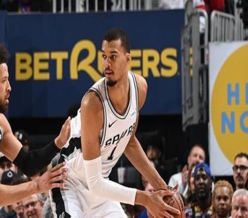 文班21+17杜倫25+14馬刺力克活塞9連勝