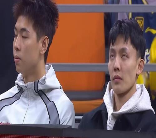 崔永熙將改打四號位！廣東隊(duì)被迫陣容大清洗，杜鋒交易鋒線國手