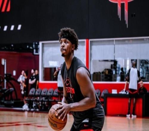 雪上加霜！火箭隊泰特傷情更新：膝關(guān)節(jié)韌帶重傷，或缺陣1個半月