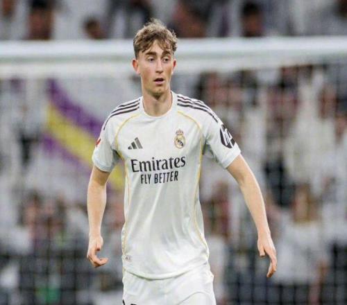 赫伊森辱華！皇馬微博發(fā)布特供道歉，國際社媒、赫伊森賬號沒表示