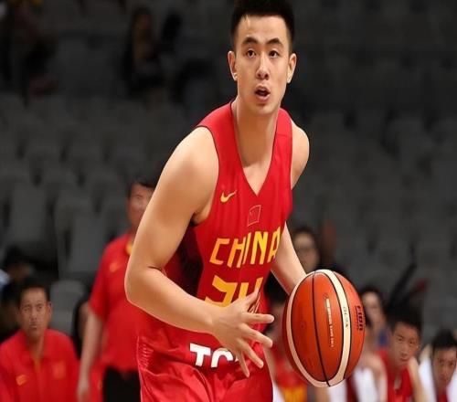 FIBA最新排名中國倒數(shù)！戰(zhàn)日本郭士強押寶胡明軒，也還有2大優(yōu)勢
