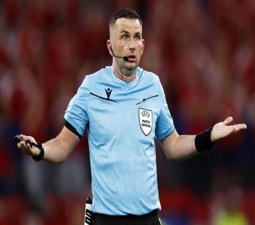 官方：英格蘭名哨奧利弗將執(zhí)法勒沃庫(kù)森vs奧林匹亞科斯次回合