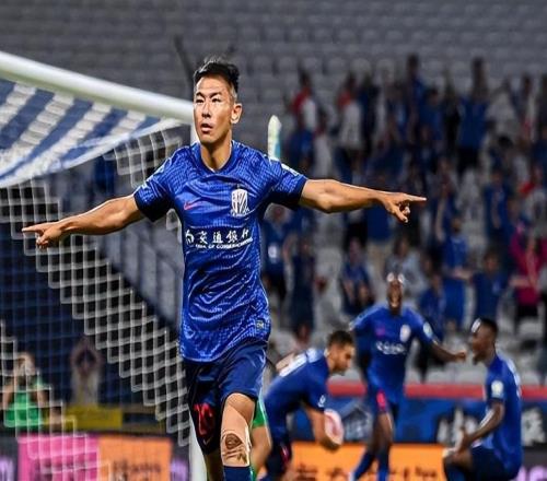 喜訊！于漢超本賽季中超將首次以全新身份亮相申花隊，值得期待