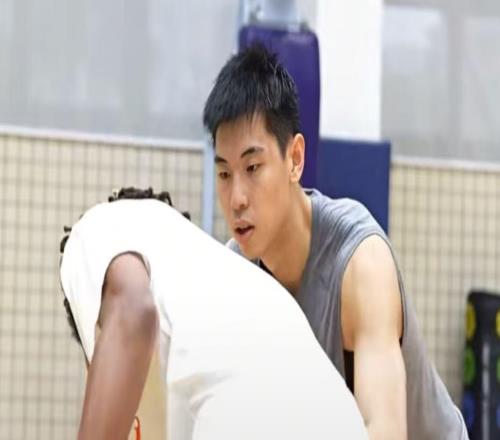 廣東隊第二階段變陣曝光！男籃國手改打大前鋒，杜潤旺讓出首發(fā)！