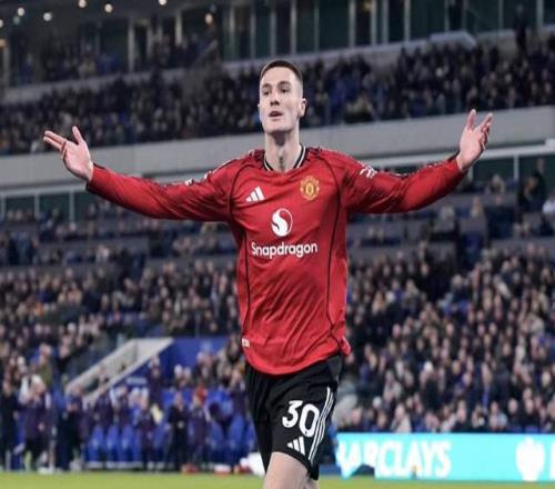 10！卡里克神換人，謝什科一劍封喉，曼聯(lián)復(fù)仇，劍指英超前三