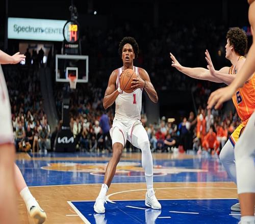 單場6次失誤！但火箭對(duì)于后場新星的能力依然是深信不疑的