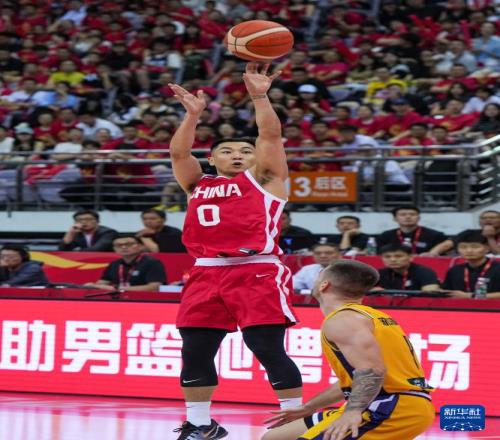 世預(yù)賽中國男籃14人大名單公布，高詩巖在內(nèi)的6名后衛(wèi)入選