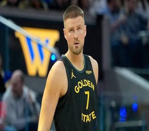 隊(duì)記：波爾津吉斯因病未隨隊(duì)出征客場(chǎng)，至少缺席未來兩場(chǎng)比賽