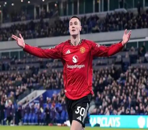 曼聯(lián)10埃弗頓，賽后評分：達(dá)洛特7.6分，塞斯科7.3分