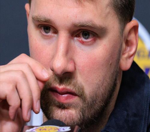 再一次大空位拒投，東契奇承認(rèn)錯誤，心態(tài)已是大問題