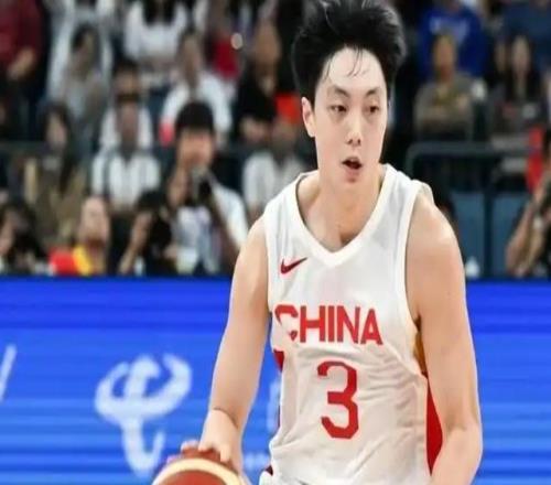 中日戰(zhàn)12人大名單出爐，胡明軒最后時刻落選，郭士強如夢初醒