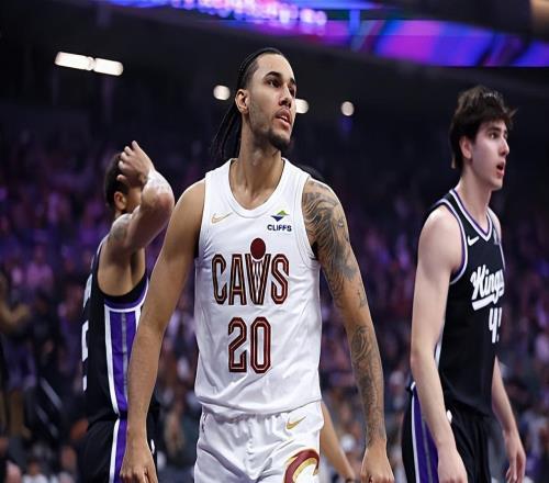 優(yōu)秀的3D鋒線！可惜騎士新星的出場時(shí)間還是略少了一些