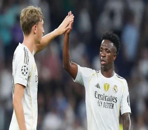 赫伊森丑聞背后：反種族歧視，皇馬的“雙標(biāo)危機(jī)”