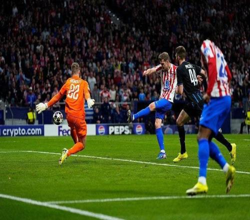 馬競41布魯日索爾洛特上演帽子戲法