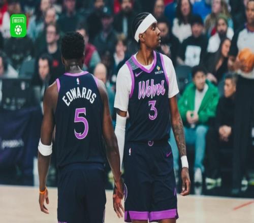 開(kāi)拓者7人上雙121124不敵森林狼，愛(ài)德華茲34分，霍勒迪22分