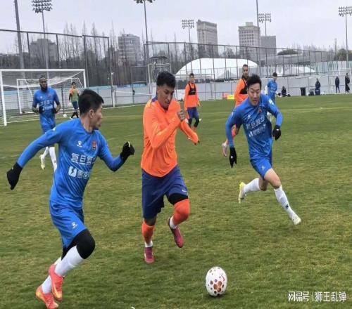 針對上海雙雄！泰山隊選上海集訓(xùn)，原來是一盤深謀遠(yuǎn)慮的大棋