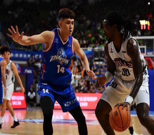 簽約達(dá)成！單場(chǎng)33+9+7強(qiáng)力鋒線加盟天津男籃，能否率隊(duì)重返季后賽