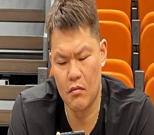 朱芳雨在線整活群里發(fā)“大外在路上”，內(nèi)線終于要補(bǔ)強(qiáng)了