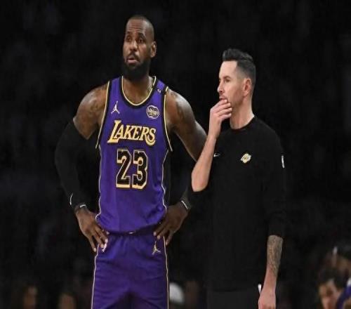 湖人惜敗魔術后！揪出輸球罪臣，僅3人表現及格，3人該為失利擔責